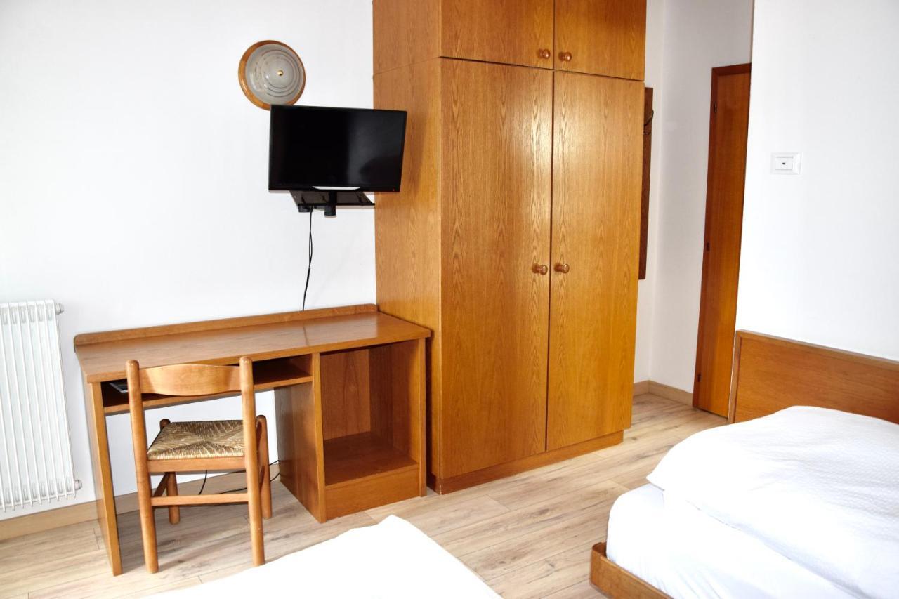 Hotel Ferrari Pinzolo Esterno foto