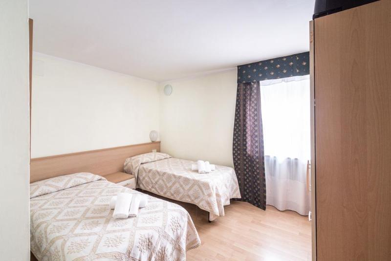 Hotel Ferrari Pinzolo Esterno foto