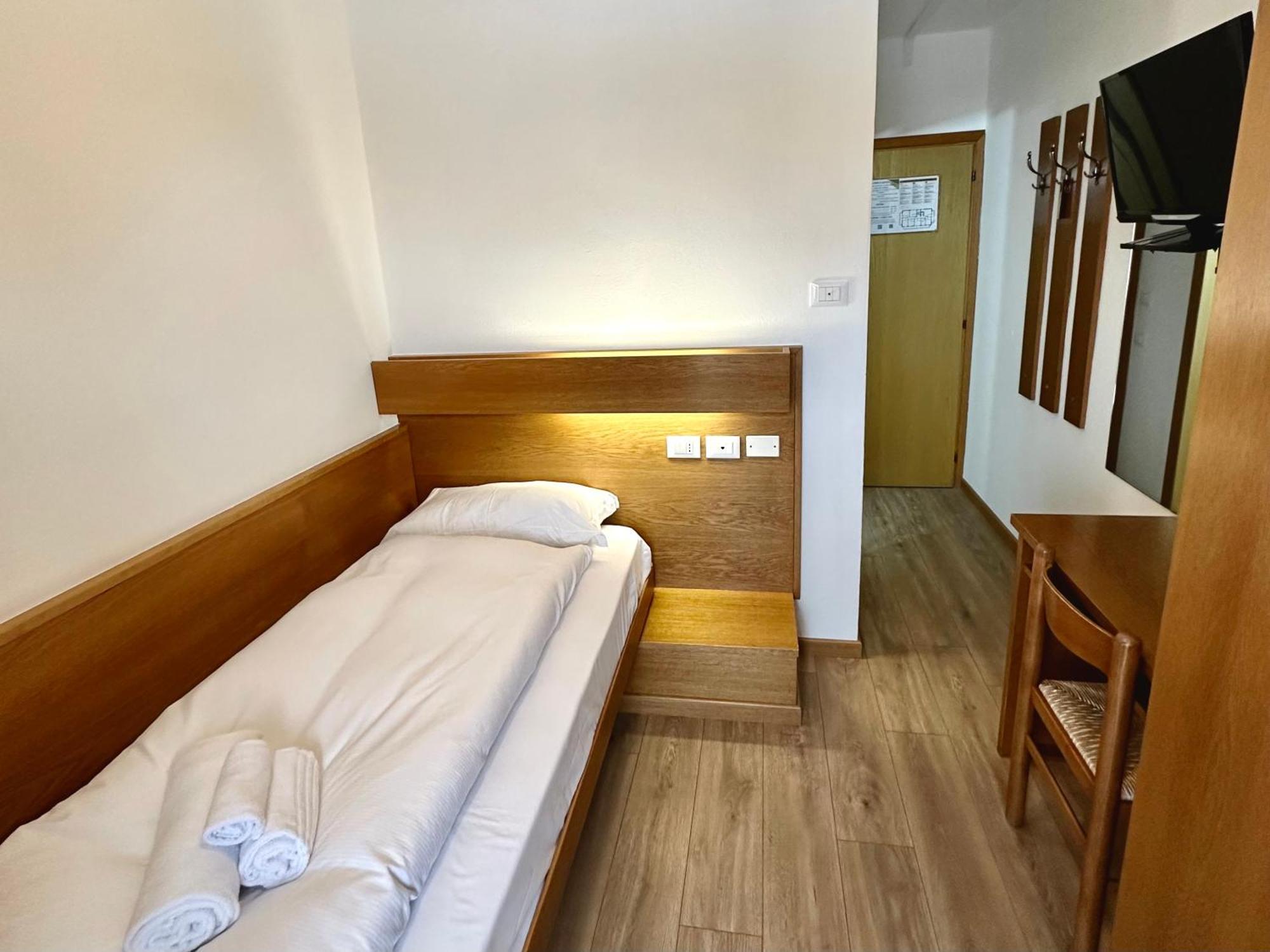 Hotel Ferrari Pinzolo Esterno foto